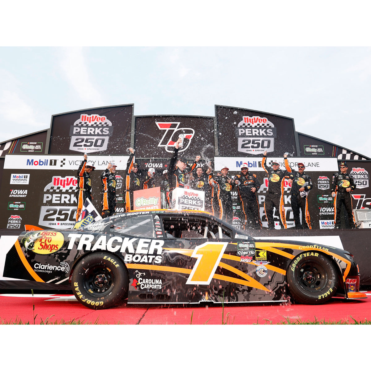 AUTOGRAPHED Carson Kvapil #1 2026 Iowa RACE WIN 1:24 Die-Cast