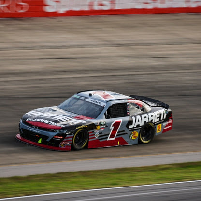 CARSON KVAPIL RACE USED (R) NOSE - NASHVILLE 2026