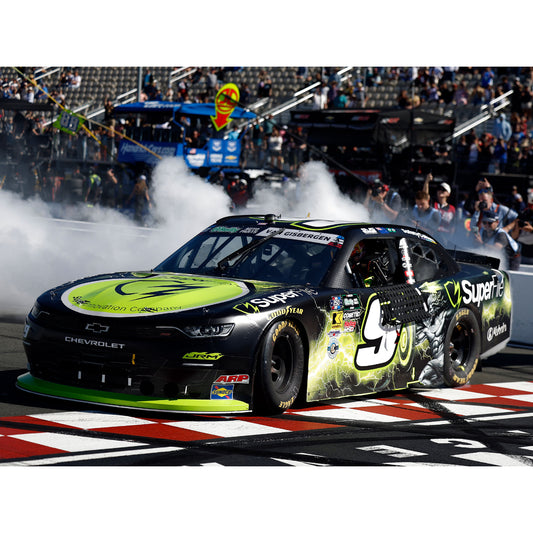 Shane van Gisbergen #9 2026 Sonoma  RACE WIN 1:64 Die-Cast